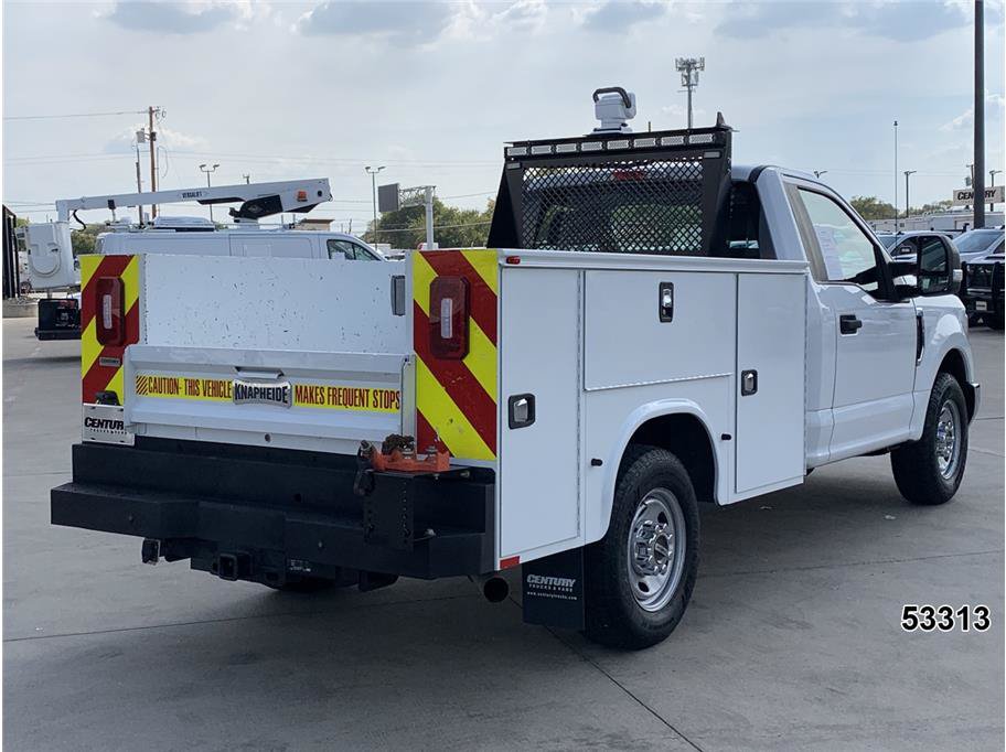 Used 2017 Ford F250 XL w/ Power Equipment Group RWD image 2