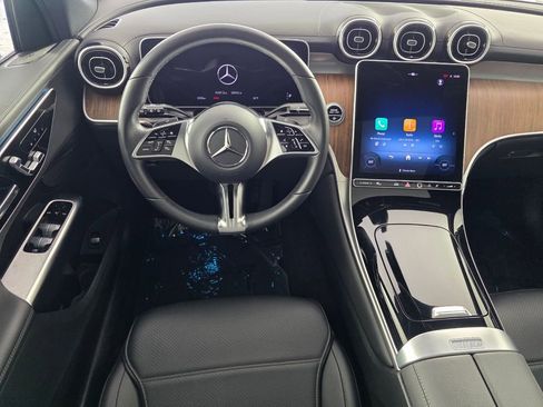 Certified 2025 Mercedes-Benz GLC 300 image 13