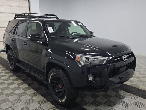 Used 2022 Toyota 4Runner SR5 Premium w/ TRD Black Wheel Package (TMS) AWD/4WD image 2
