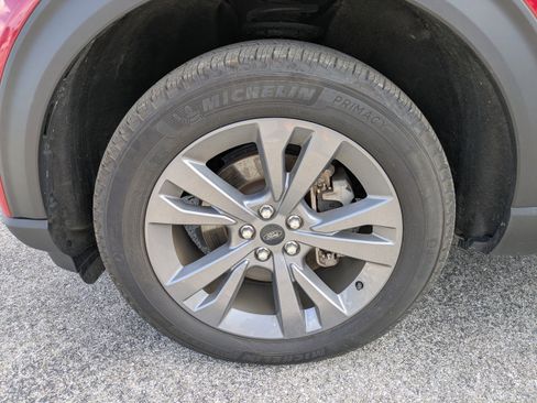 Certified 2023 Ford Explorer XLT w/ Equipment Group 202A image 11