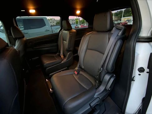 Used 2025 Honda Odyssey Sport-L image 19