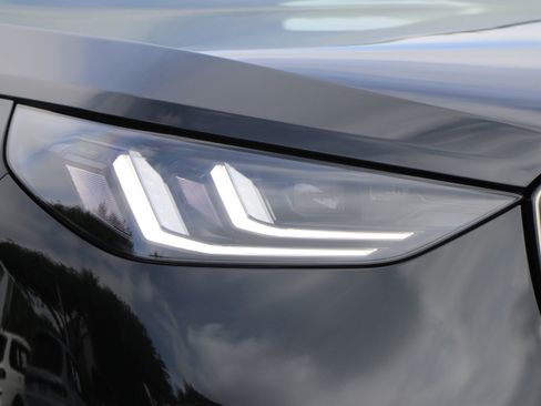 Certified 2025 BMW X3 xDrive30i w/ Premium Package image 5