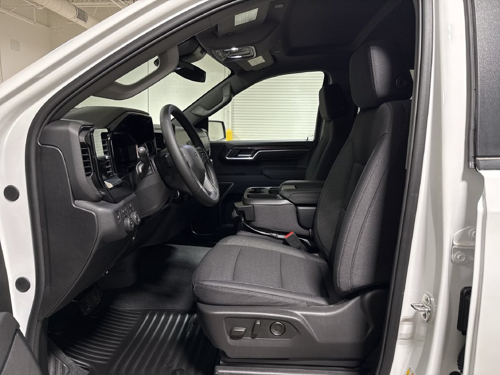 New 2026 Chevrolet Silverado 1500 RST w/ Z71 Off-Road Package AWD/4WD image 20