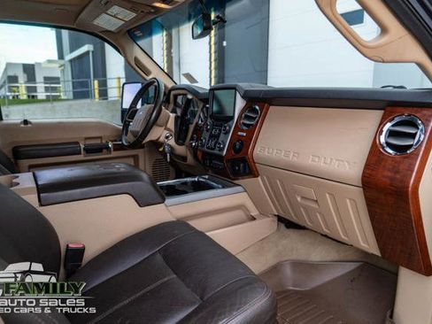 Used 2015 Ford F350 King Ranch w/ FX4 Off-Road Package AWD/4WD image 22