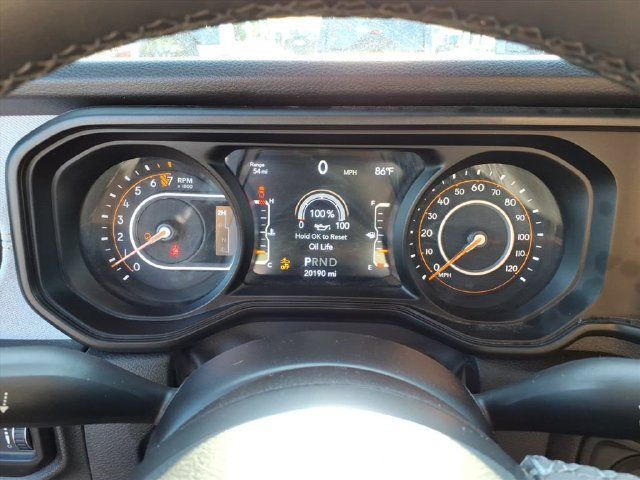 Used 2025 Jeep Gladiator Sport AWD/4WD image 15