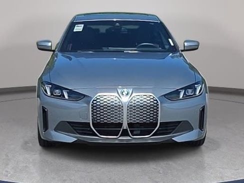 Used 2025 BMW i4 eDrive40 RWD image 2