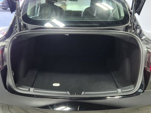 Used 2023 Tesla Model 3 Standard Range image 14