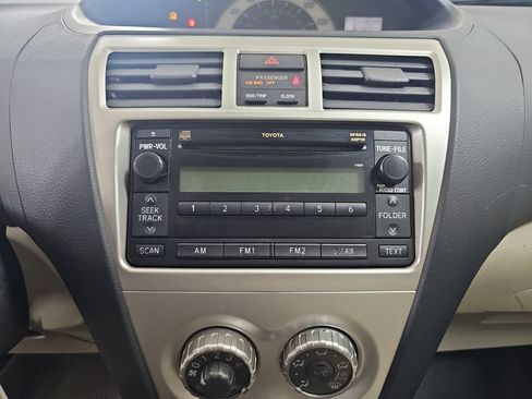 Used 2007 Toyota Yaris Sedan w/ Convenience Pkg FWD image 23