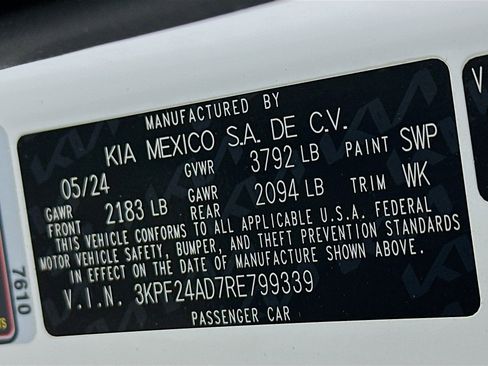 Used 2024 Kia Forte LXS image 12