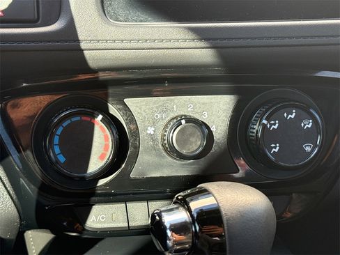 Certified 2022 Honda HR-V Sport image 27