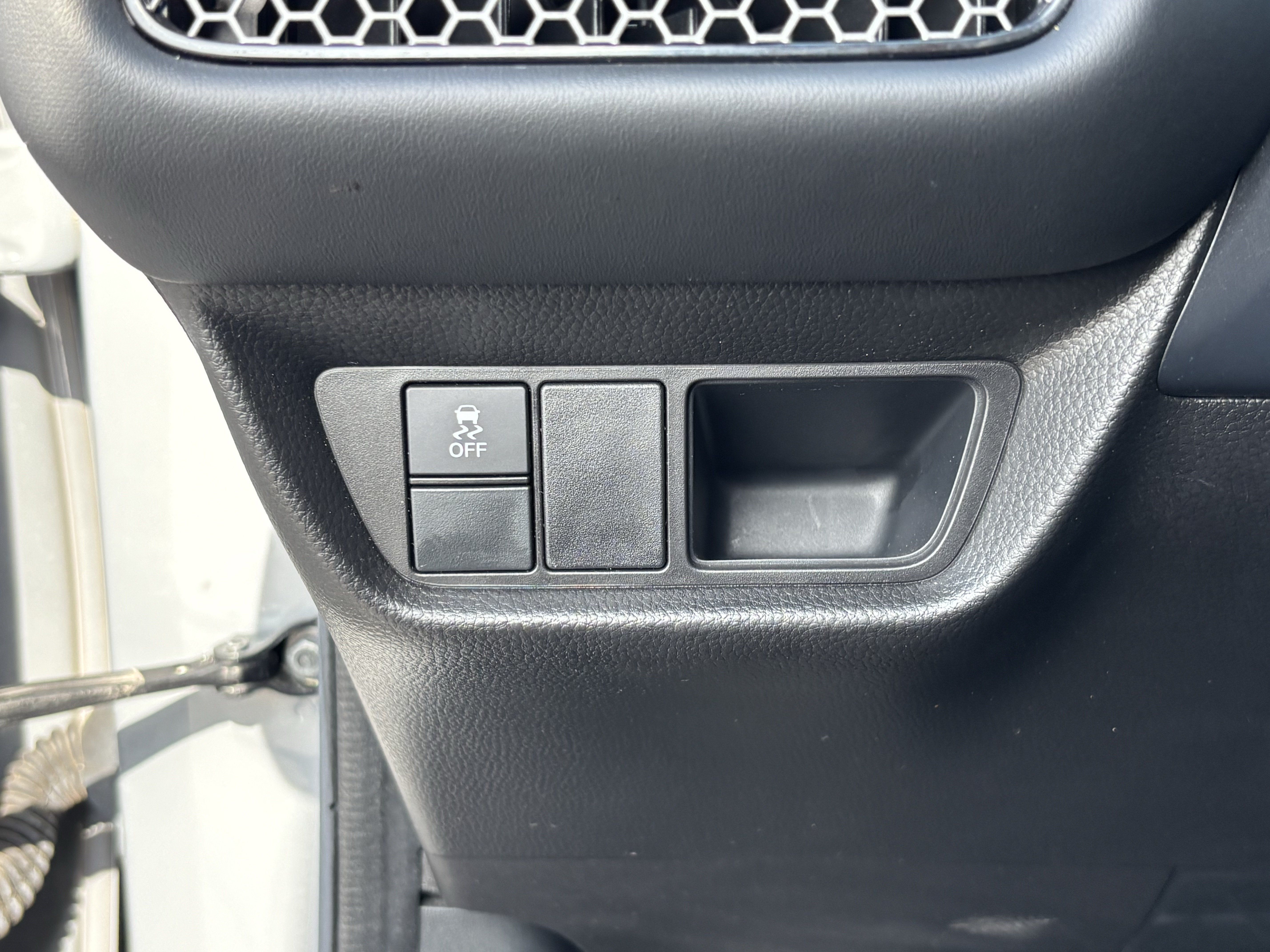 Used 2023 Honda HR-V Sport image 30