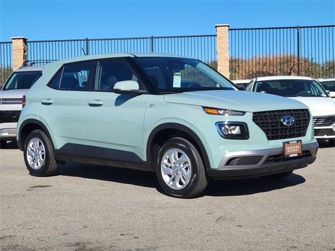 New 2026 Hyundai Venue SE image 25