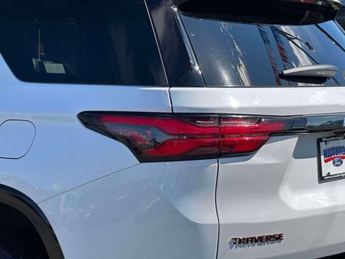 Used 2023 Chevrolet Traverse Premier w/ Redline Edition image 9