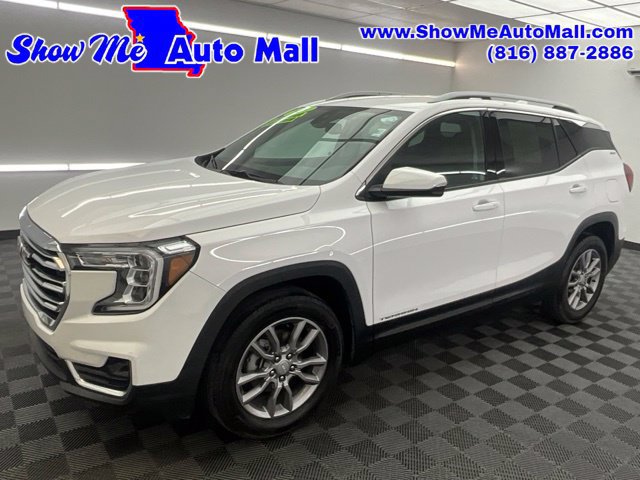 Used 2024 GMC Terrain SLT AWD/4WD image 1