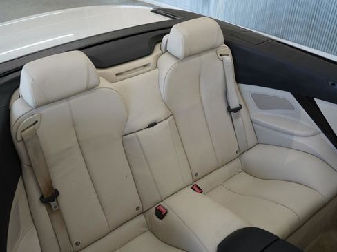 Used 2013 BMW 640i Convertible RWD image 43
