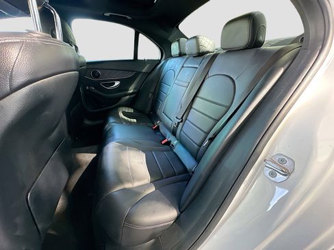 Used 2018 Mercedes-Benz C 300 Sedan image 23