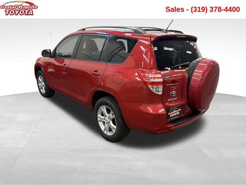 Used 2011 Toyota RAV4 4WD image 5
