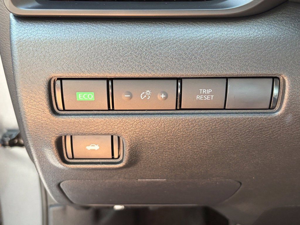 Used 2022 Nissan Sentra S FWD image 20