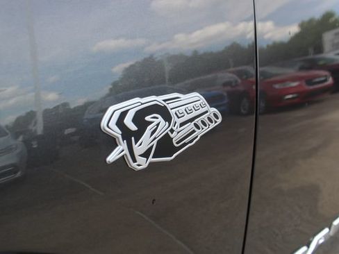 New 2026 RAM 1500 Big Horn AWD/4WD image 9