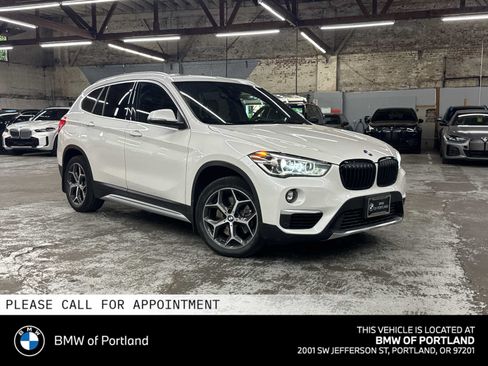 Used 2019 BMW X1 xDrive28i w/ Convenience Package AWD/4WD image 1