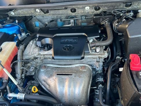 Used 2018 Toyota RAV4 XLE w/ Plus Extra Value Package AWD/4WD image 34