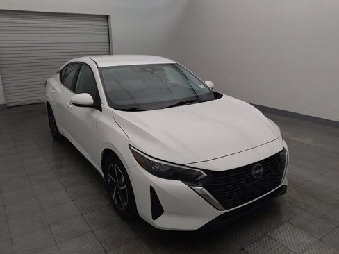 Used 2024 Nissan Sentra SV image 13