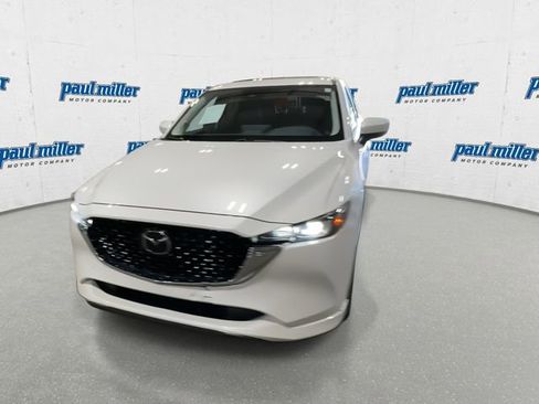 Used 2025 MAZDA CX-5 AWD 2.5 S w/ Preferred Package image 4