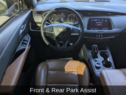 Used 2021 Cadillac XT4 Premium Luxury AWD/4WD image 19
