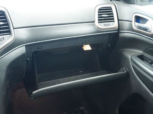 Used 2017 Jeep Grand Cherokee Limited w/ Trailer Tow Group IV image 26