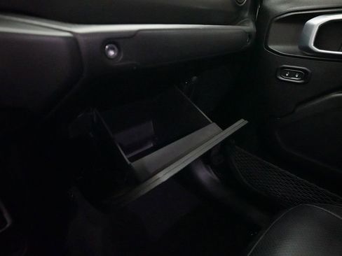 Used 2021 Jeep Gladiator Willys image 28