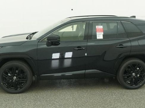 New 2026 Toyota RAV4 XSE image 38