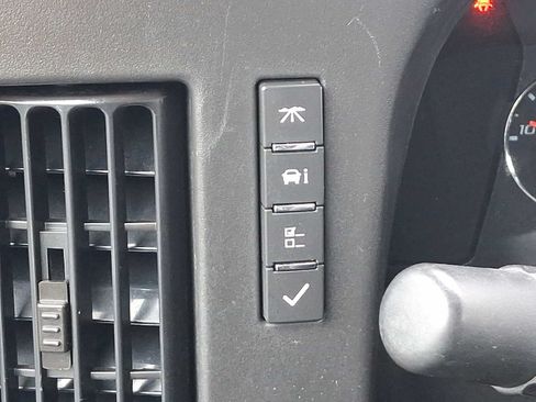 Used 2025 GMC Savana 2500 w/ Driver Convenience Package RWD image 20