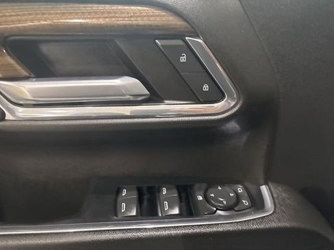 Used 2024 Chevrolet Silverado 2500 LT w/ Convenience Package image 12