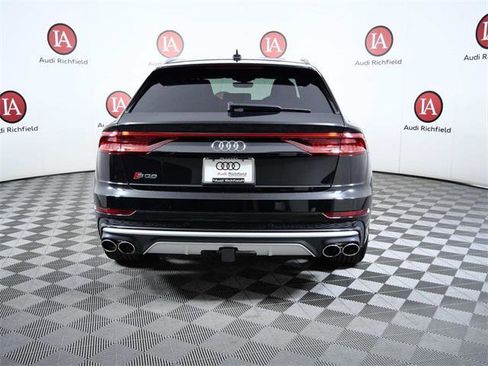 Used 2022 Audi SQ8 Prestige image 7