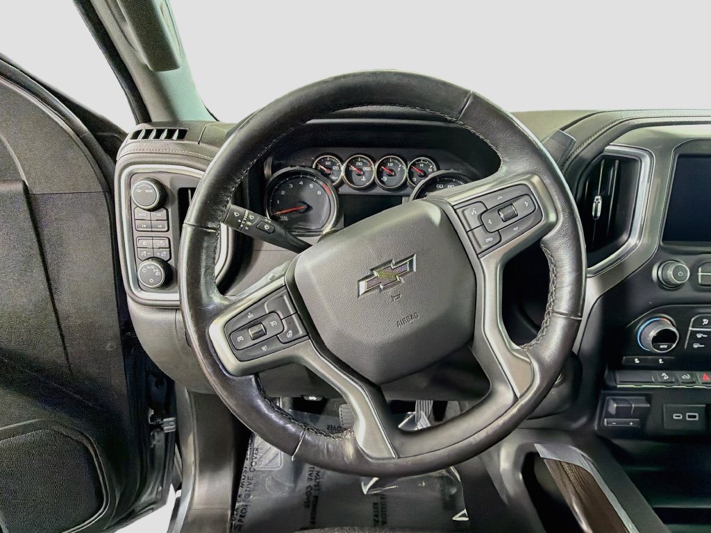 Used 2021 Chevrolet Silverado 1500 LT Trail Boss w/ Bed Protection Package AWD/4WD image 13