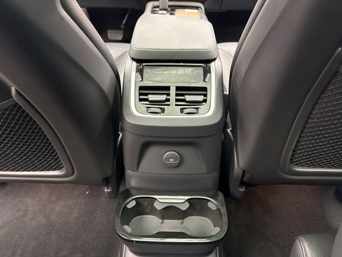 Used 2021 Volvo XC90 T8 Inscription Expression w/ Advanced Package AWD/4WD image 21