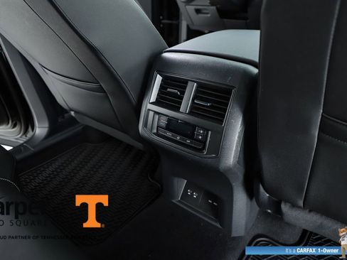 Used 2023 Volkswagen Atlas SE w/ Panoramic Sunroof Package FWD image 39