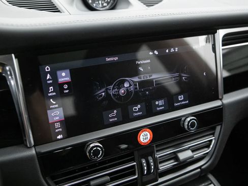 New 2026 Porsche Macan S AWD/4WD image 15