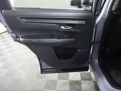 Used 2025 Honda CR-V LX image 21