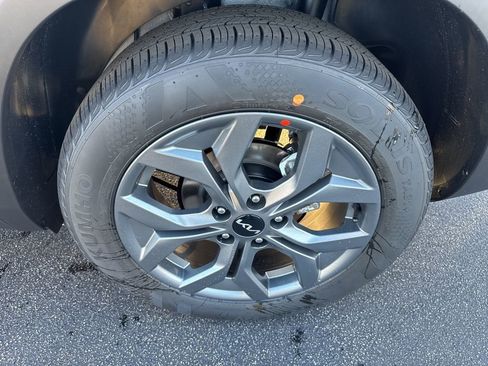 New 2026 Kia Seltos LX image 19