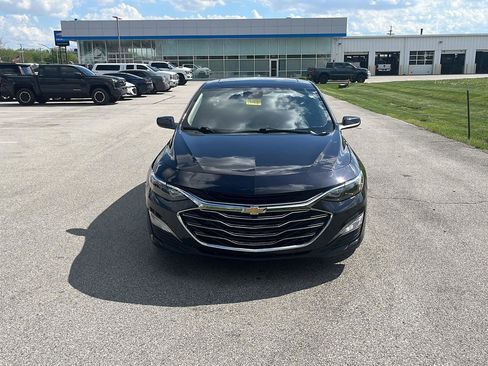 Used 2023 Chevrolet Malibu LT w/ Driver Confidence Package image 8