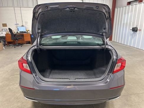 Used 2019 Honda Accord EX image 19