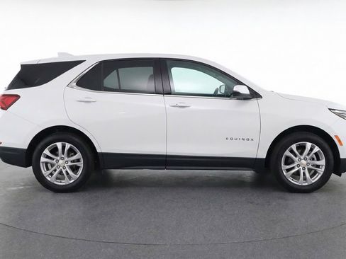 Used 2025 Chevrolet Equinox LT FWD image 9