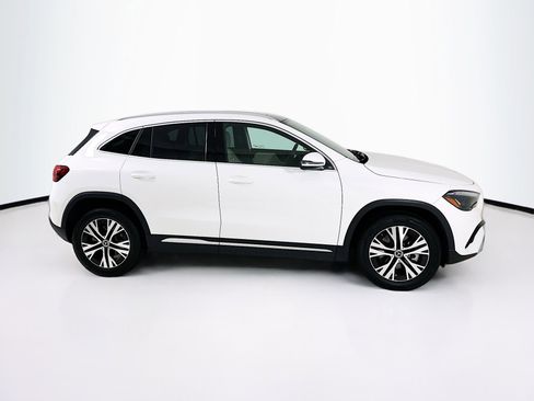 Used 2026 Mercedes-Benz GLA 250 image 9