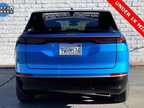 Used 2025 Jeep Wagoneer S Limited image 3