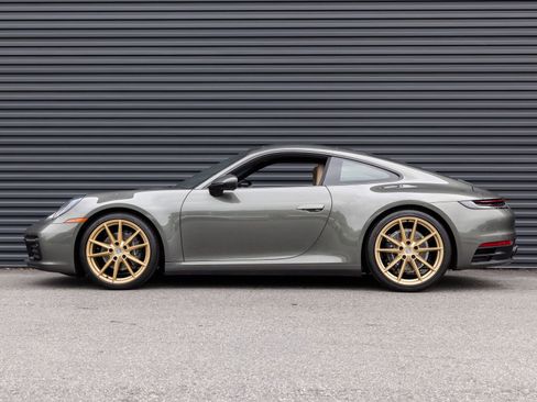 Certified 2024 Porsche 911 Carrera RWD image 2