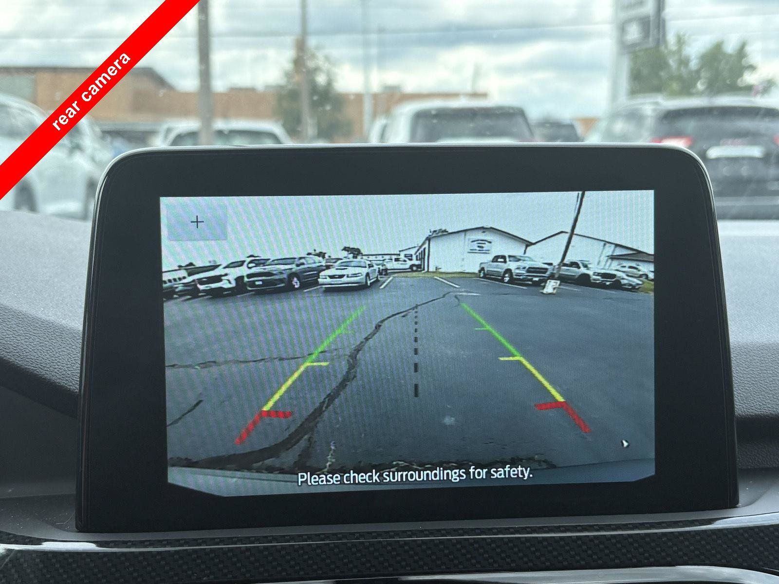 Used 2025 Ford Escape ST-Line FWD image 3