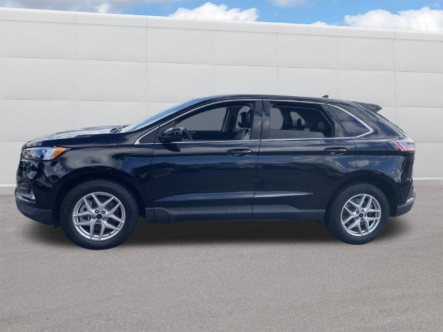 Used 2023 Ford Edge SEL w/ Convenience Package AWD/4WD image 2