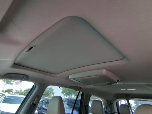 Used 2022 Honda Pilot Touring image 24