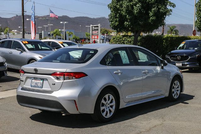 Used 2025 Toyota Corolla LE FWD image 10
